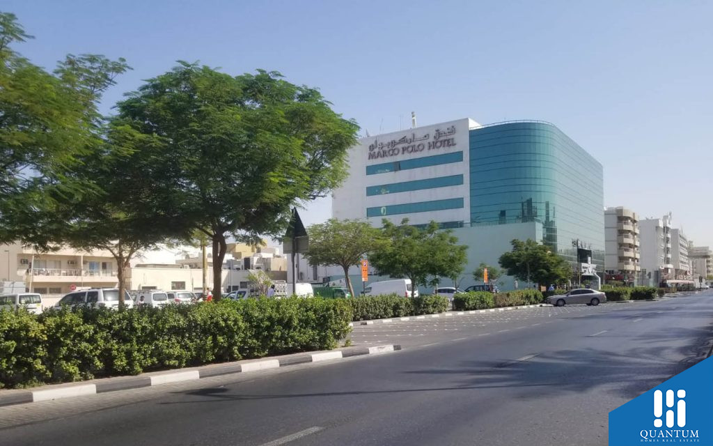 المطينة، ديرة