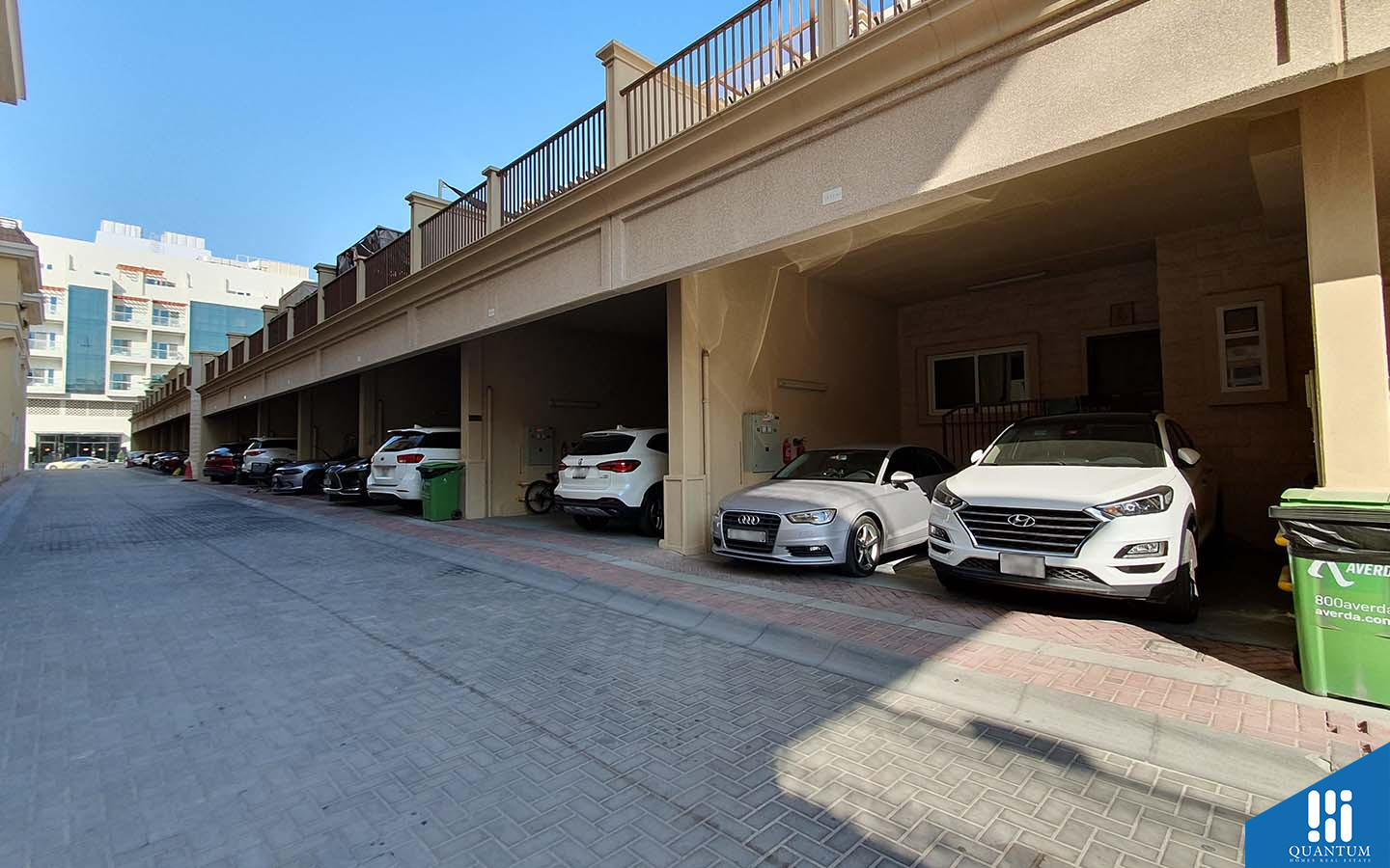 الضاحية 11، قرية جميرا الدائرية