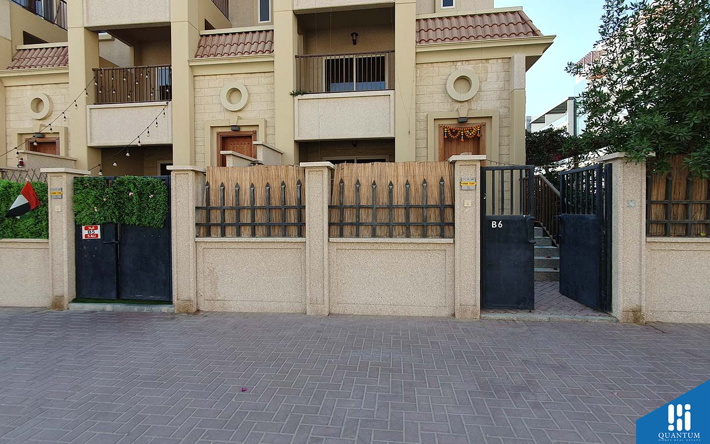 الضاحية 11، قرية جميرا الدائرية