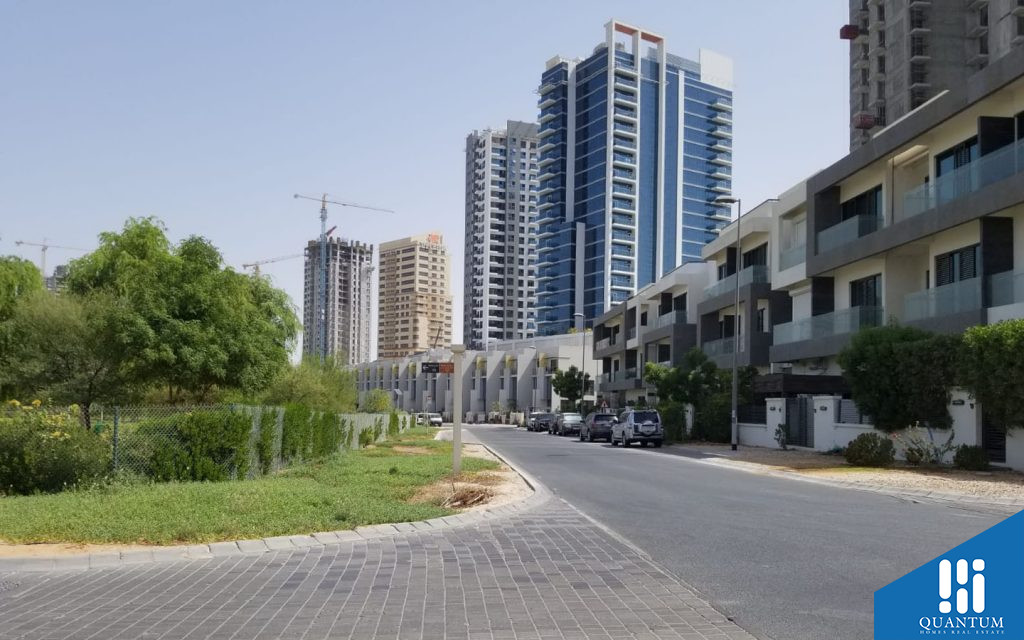 الضاحية 12، قرية جميرا الدائرية