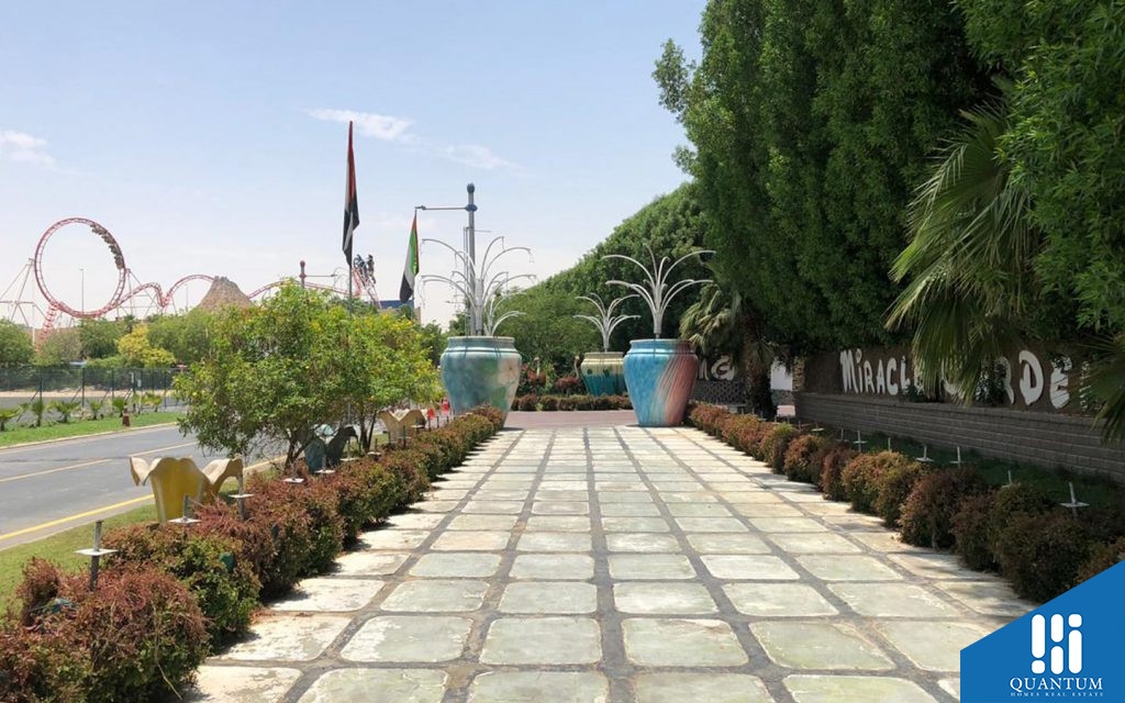فلل ارتستيك، قرية جميرا الدائرية