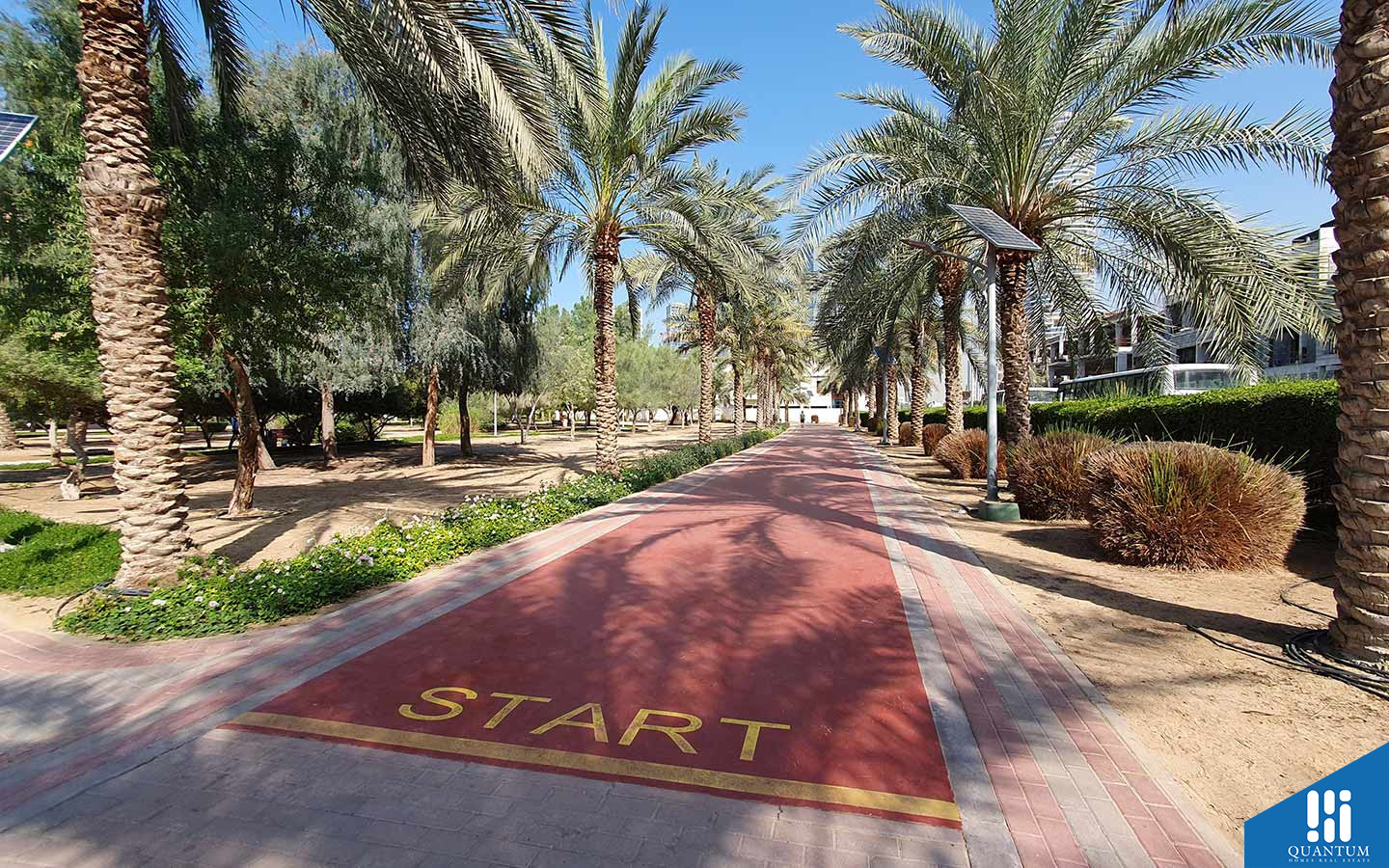 إنديجو فل، قرية جميرا الدائرية