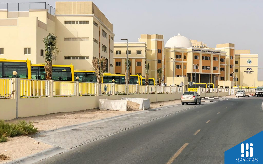 الضاحية 2D، مثلث قرية جميرا