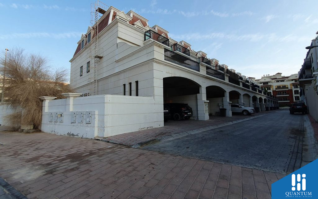 Mulberry Mansions, JVC