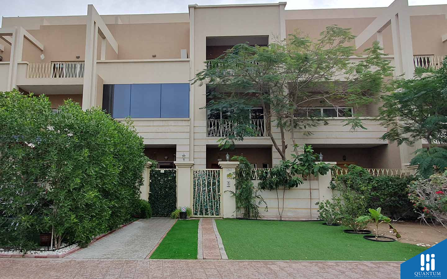 ملبيري بارك، الضاحية 15