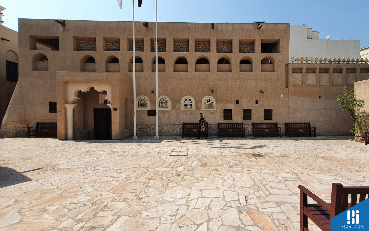 شارع صلاح الدين، ديرة
