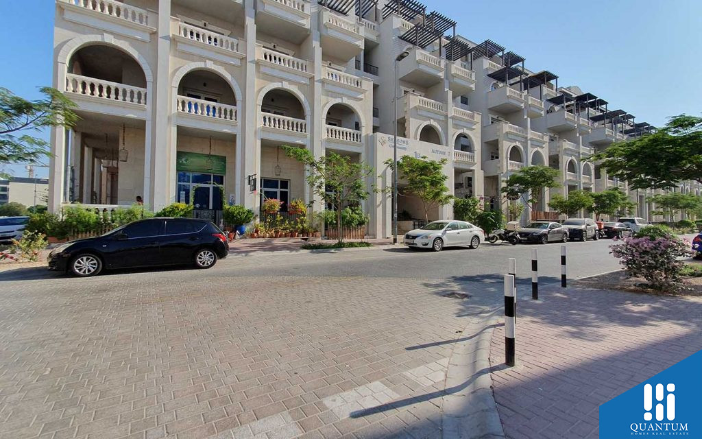سيزونز كوميونيتي، قرية جميرا الدائرية