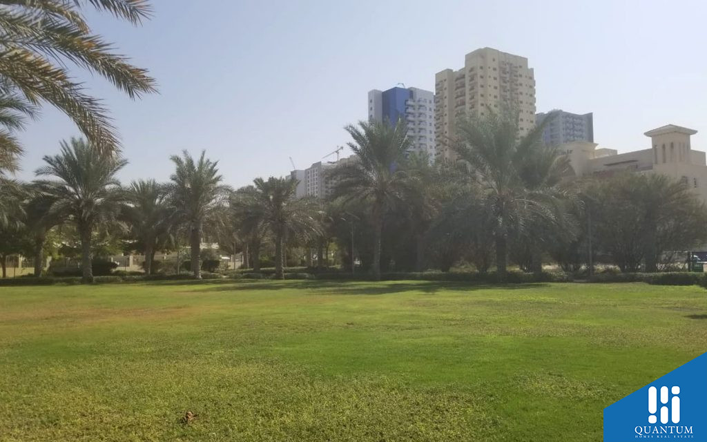 حدائق الغروب، الضاحية 11