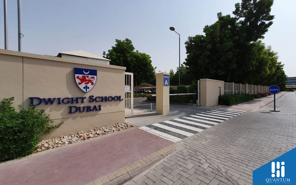 فيلا لانتانا، البرشاء